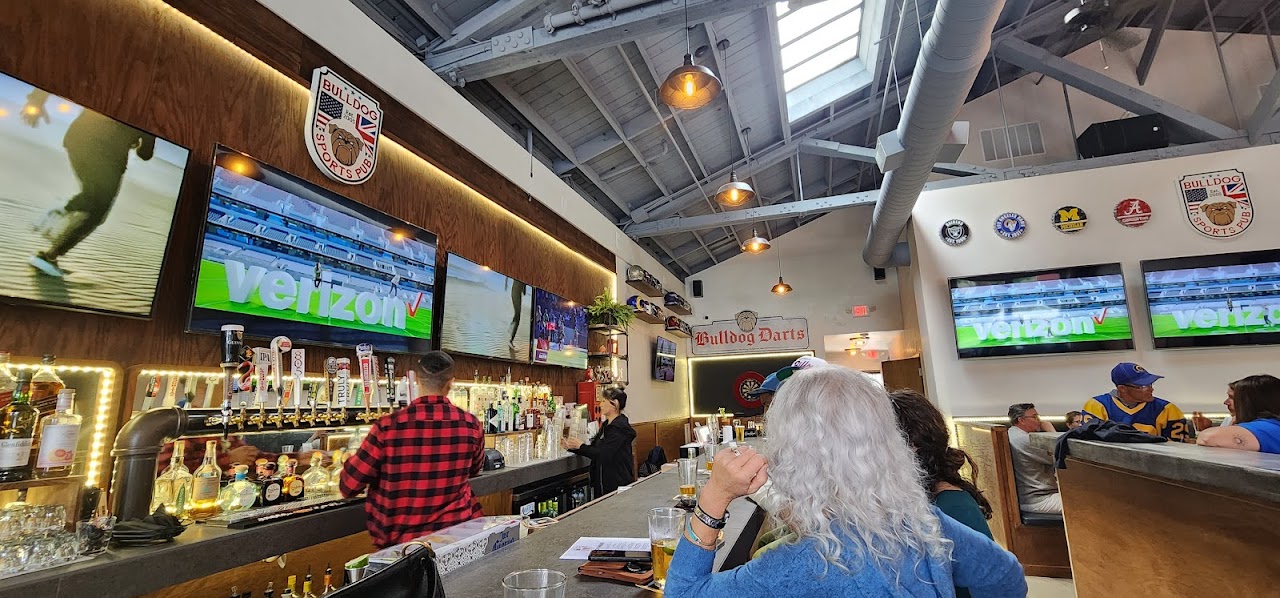 Bulldog Sports Pub