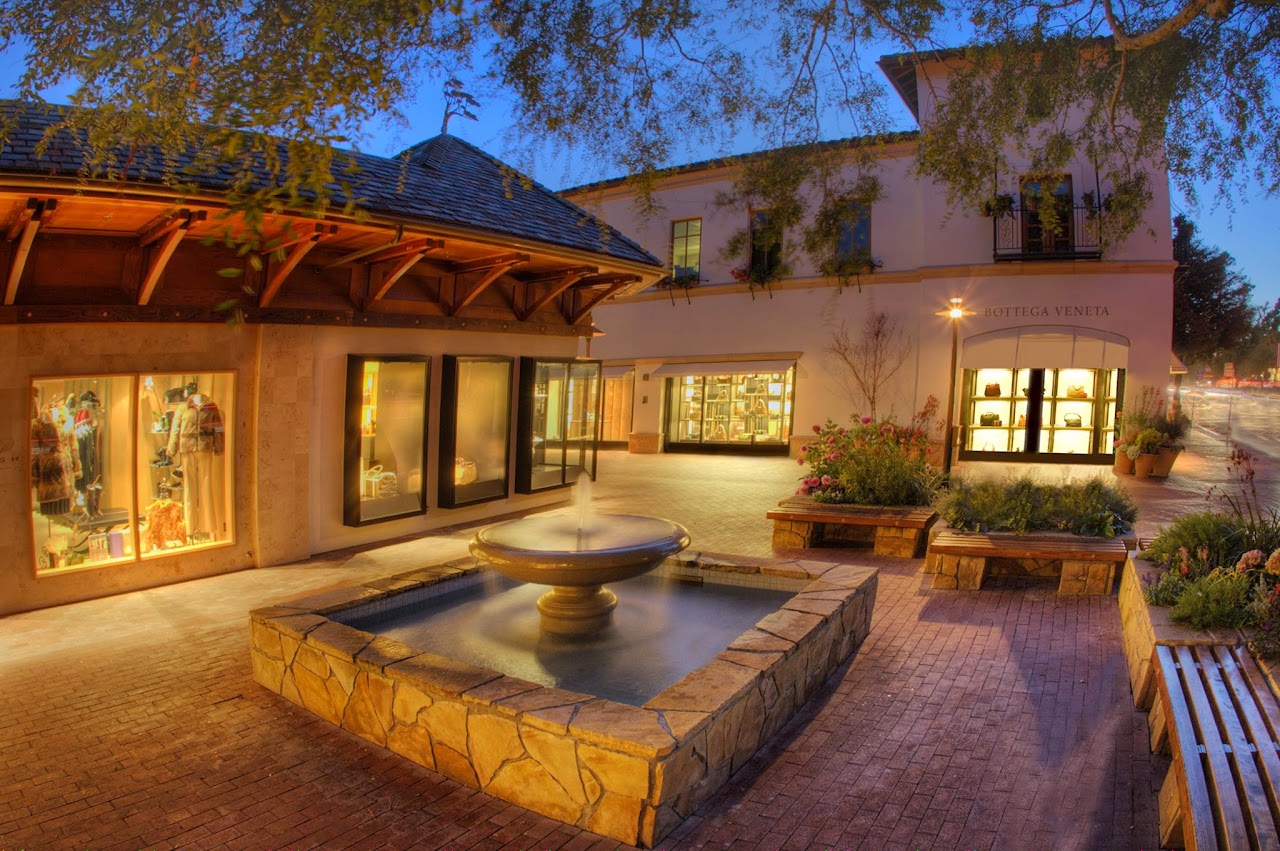 Carmel Plaza